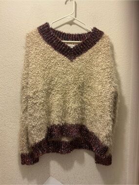 Prima Cream V-Neck Sweater with Purple Contrast Trim size M